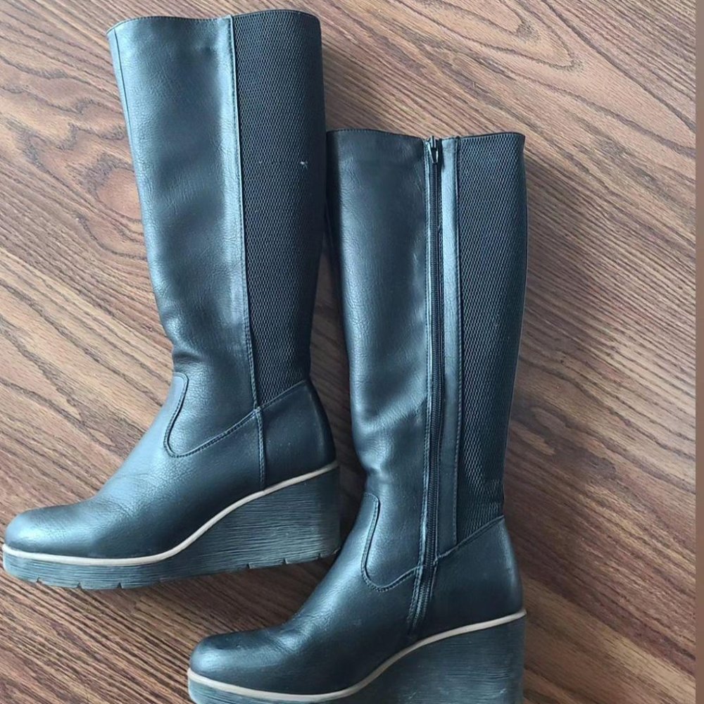 Naturalizer wedge knee high boots